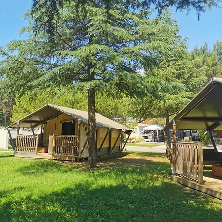 Luxusní stan Adria - Glamping Tent *